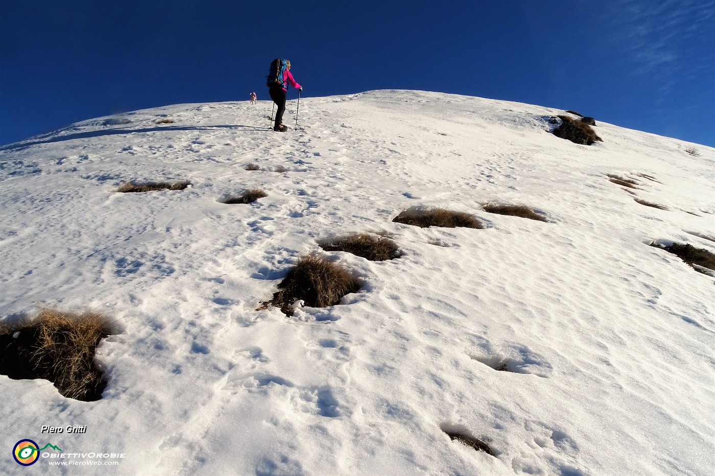 38 Ultimo ripido strappo per l'Arete con neve.JPG